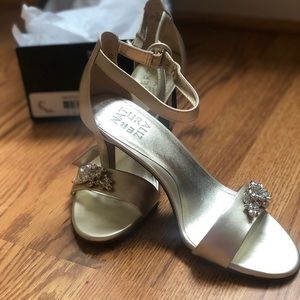 Champagne gold Naturalizer Kingsley 3 - Never worn